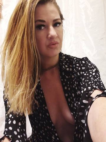 Alisa Bloom Little Rock, Arkansas Escort, BDSM, Couple, Verified Adult Service Provider, Companion in United States