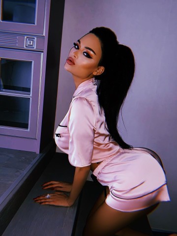 missNITA - escort from Dubai 8