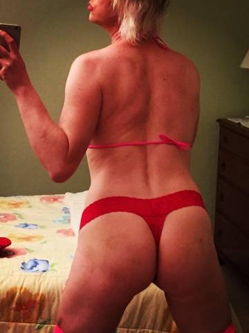 Blowpop Cherry Denver, Colorado Escort, Pornstar, BDSM, Couple, Verified Adult Service Provider, Companion in United States