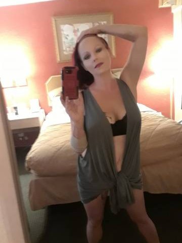 SexyApril Fort Walton Beach, Florida Escort, Pornstar, DUO, Couple, Verified Adult Service Provider, Companion in United States