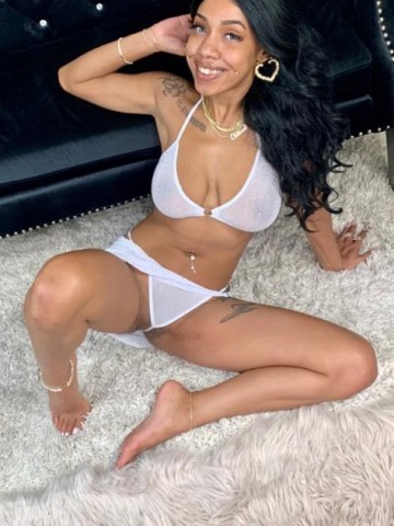 Cuban Doll - escort from Los Angeles