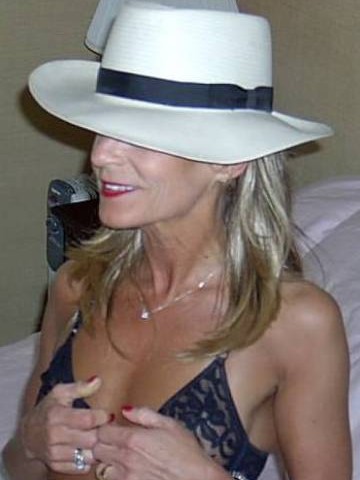 Exclusive Paris Sarasota, Florida Escort, Couple, Verified Adult Service Provider, Companion in United States
