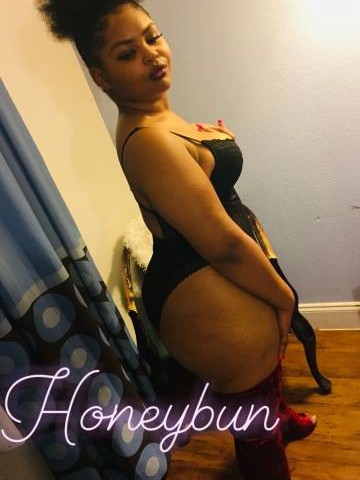 Honeybun Dallas, Texas Escort, , Verified Adult Service Provider, Companion in United States