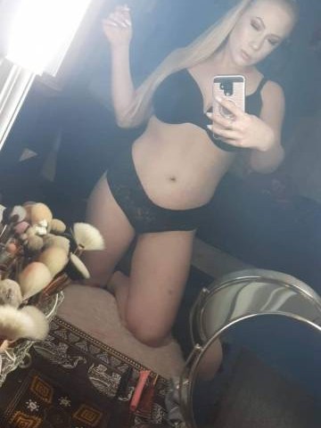 Amandasowet925 Pleasanton, California Escort, Pornstar, DUO, Couple, Verified Adult Service Provider, Companion in United States