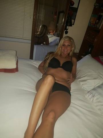 Alana Kansas City, Missouri Escort, , Verified Adult Service Provider, Companion in United States