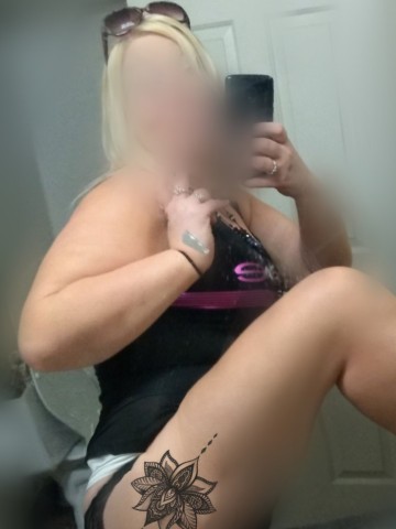 Naomicita Everett, Washington Escort, Pornstar, BDSM, Verified Adult Service Provider, Companion in United States