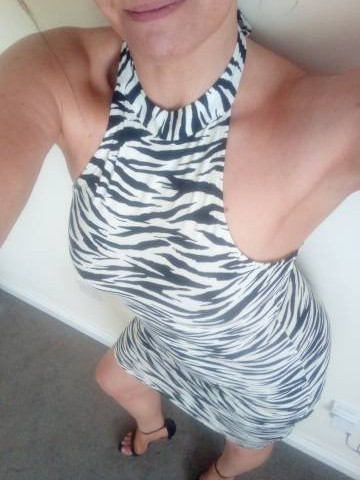 Chloe Kisses Milton Keynes Escort, , Verified Adult Service Provider, Companion in United Kingdom
