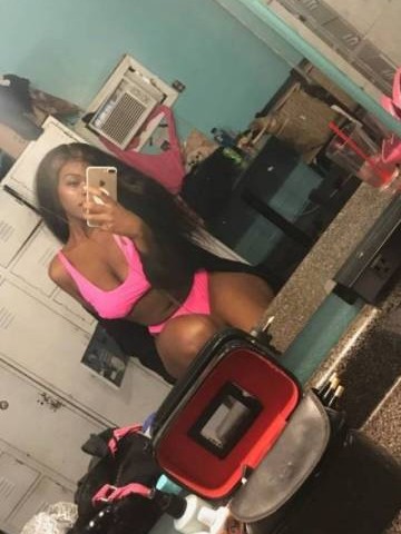 Sexy Prada Portland, Oregon Escort, , Verified Adult Service Provider, Companion in United States