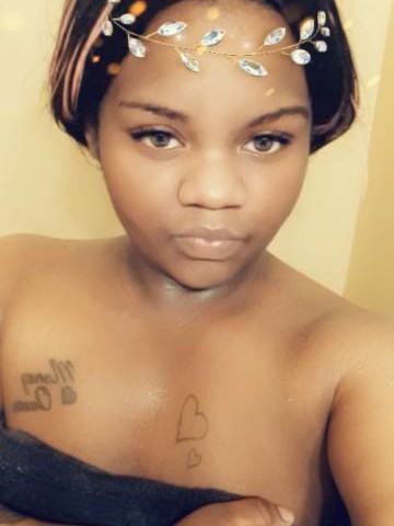 chocolatebarbie Milwaukee, Wisconsin Escort, , Verified Adult Service Provider, Companion in United States