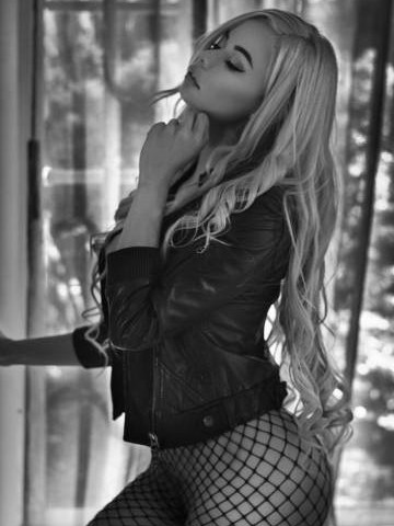 Laura VIP Tampa, Florida Escort, , Verified Adult Service Provider, Companion in United States