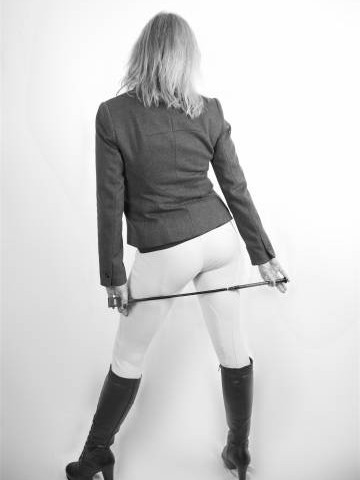 Miss Linda London Escort, BDSM, Verified Adult Service Provider, Companion in United Kingdom