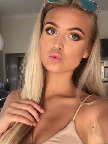 fernande Paris Escort, BDSM, DUO, Verified Adult Service Provider, Companion in France