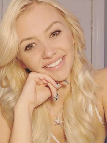 RosalineX Manhattan, New York Escort, , Verified Adult Service Provider, Companion in United States