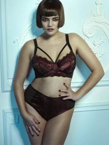 Emilya Nowen Istanbul Escort, , Verified Adult Service Provider, Companion in Turkey