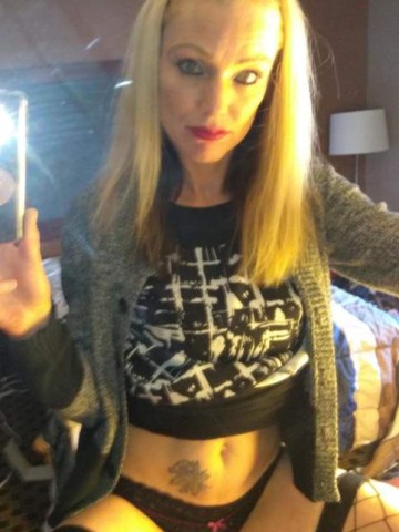 AMBER WILCOX Portland, Oregon Escort, , Verified Adult Service Provider, Companion in United States