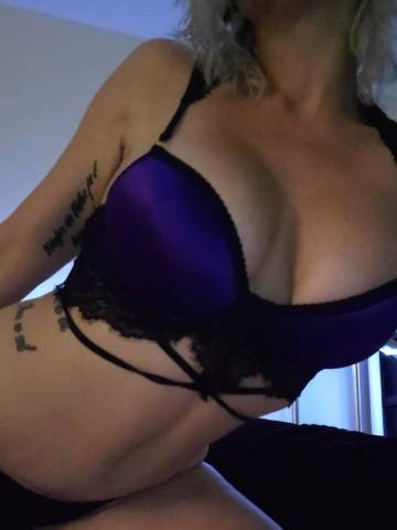 Phoenix Wilde Buffalo, New York Escort, Pornstar, DUO, Massage, Verified Adult Service Provider, Companion in United States
