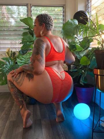 tireddomme Portland, Oregon Escort, BDSM, DUO, Verified Adult Service Provider, Companion in United States