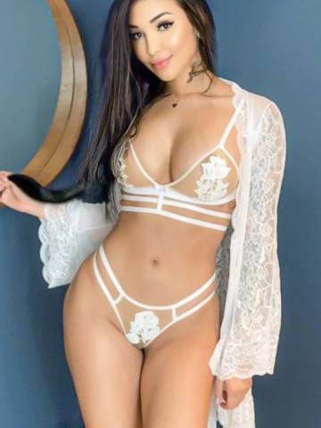 IsabelaSweet Dubai Escort, , Verified Adult Service Provider, Companion in United Arab Emirates