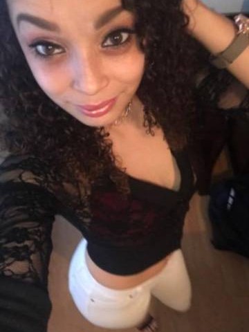 OliviaApple Portland, Oregon Escort, , Verified Adult Service Provider, Companion in United States