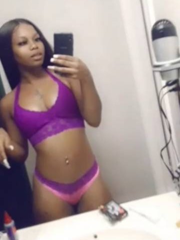 ressie Chicago, Illinois Escort, , Verified Adult Service Provider, Companion in United States