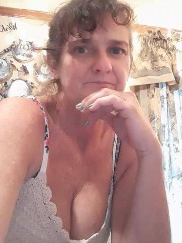 Zoey420 Roanoke, Virginia Escort, , Verified Adult Service Provider, Companion in United States