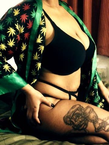 LaReina Los Angeles, California Escort, , Verified Adult Service Provider, Companion in United States