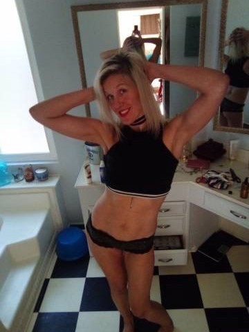 Shannon4895 Sacramento, California Escort, Pornstar, BDSM, Couple, Verified Adult Service Provider, Companion in United States