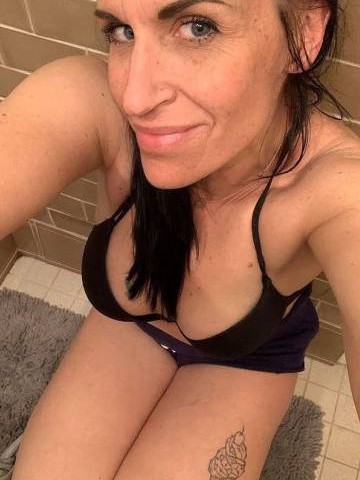 MsEllisDee Newark, New Jersey Escort, Massage, Verified Adult Service Provider, Companion in United States