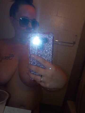 Ashlee24 Columbus, Ohio Escort, , Verified Adult Service Provider, Companion in United States