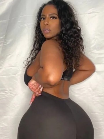Amelia49 Kuwait Escort, Pornstar, BDSM, DUO, Massage, Verified Adult Service Provider, Companion in Kuwait