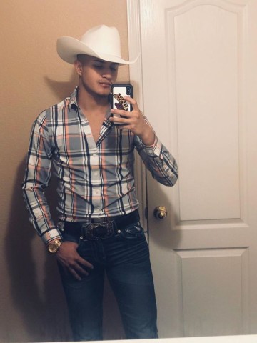 Luissalmeron26 Fresno, California Escort, , Verified Adult Service Provider, Companion in United States