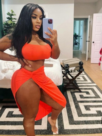 MISS MIRA Dubai Escort, Pornstar, BDSM, Couple, Verified Adult Service Provider, Companion in United Arab Emirates