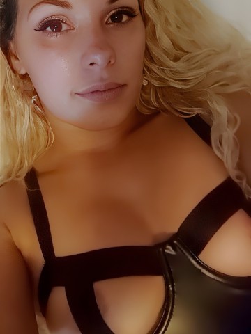 LolaLuxx Springfield, Massachusetts Escort, , Verified Adult Service Provider, Companion in United States