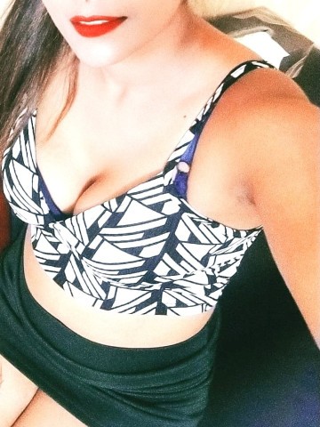 Shanu 25 Dubai Escort, , Verified Adult Service Provider, Companion in United Arab Emirates