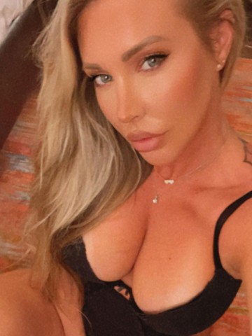 Belladonna30 South Gate, California Escort, BDSM, DUO, Couple, Massage, Verified Adult Service Provider, Companion in United States