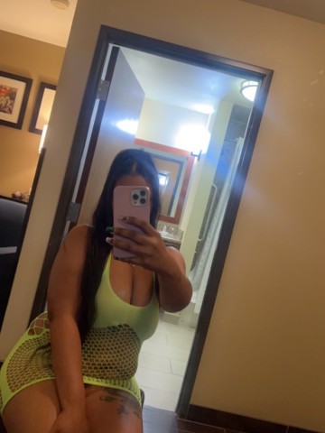 Malayasiia El Paso, Texas Escort, Pornstar, Couple, Massage, Verified Adult Service Provider, Companion in United States