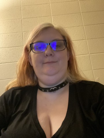 Esyel Eugene, Oregon Escort, Pornstar, BDSM, Massage, Verified Adult Service Provider, Companion in United States