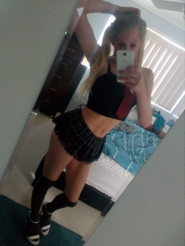 Ella babe Brisbane Escort, Pornstar, BDSM, Couple, Verified Adult Service Provider, Companion in Australia