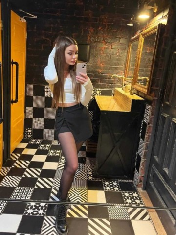 GÜL - escort from Istanbul