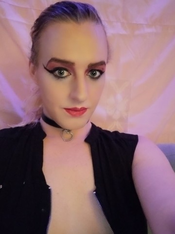 Ally-cat Vancouver, Washington Escort, , Verified Adult Service Provider, Companion in United States