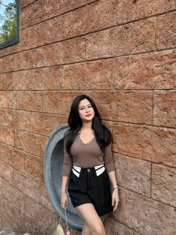 Dessy Jakarta Escort, Massage, Verified Adult Service Provider, Companion in Indonesia