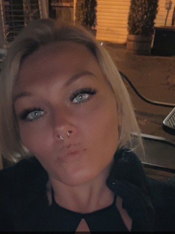 Bama24 Louisville-Jefferson County, Kentucky Escort, Pornstar, DUO, Couple, Verified Adult Service Provider, Companion in United States