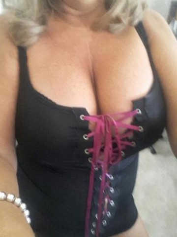 Hot Busty_ Fort Worth, Texas Escort, Pornstar, Verified Adult Service Provider, Companion in United States