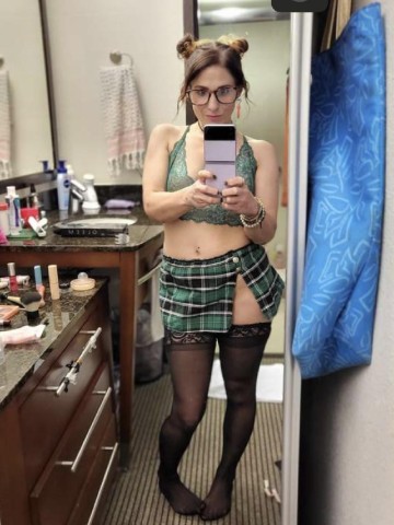 HollyGolightly Greenville, South Carolina Escort, Pornstar, BDSM, DUO, Couple, Massage, Verified Adult Service Provider, Companion in United States