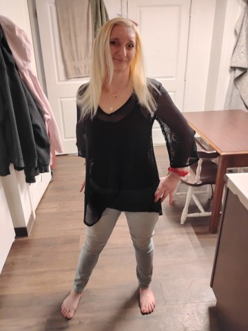 Hotblonde84 Cleveland, Ohio Escort, , Verified Adult Service Provider, Companion in United States