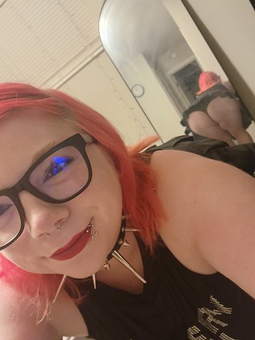 Stoner_Slut Denver, Colorado Escort, , Verified Adult Service Provider, Companion in United States