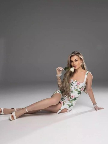 Thalia Dubai Dubai Escort, , Verified Adult Service Provider, Companion in United Arab Emirates