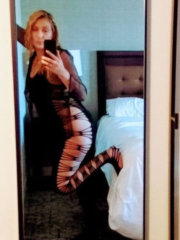 Mexican princess  Toledo, Ohio Escort, , Verified Adult Service Provider, Companion in United States