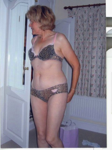 GrannyVera Leicester Escort, Pornstar, DUO, Verified Adult Service Provider, Companion in United Kingdom