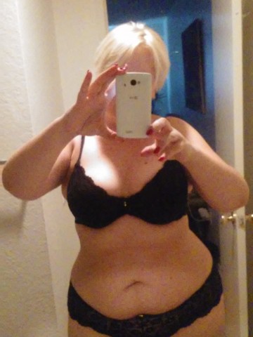 curvybbwkitten Rialto, California Escort, , Verified Adult Service Provider, Companion in United States